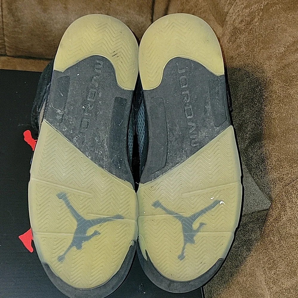 Air Jordan Retro 5